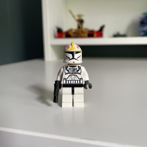 Lego star wars minifigures - star,